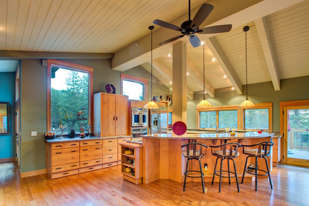 Luxury Tahoe Home Design by Borelli Architecture in Incline Village, Nevada - Lakeview Lakefront Tahoe Truckee Martis Camp Lahontan Clear Creek Architect